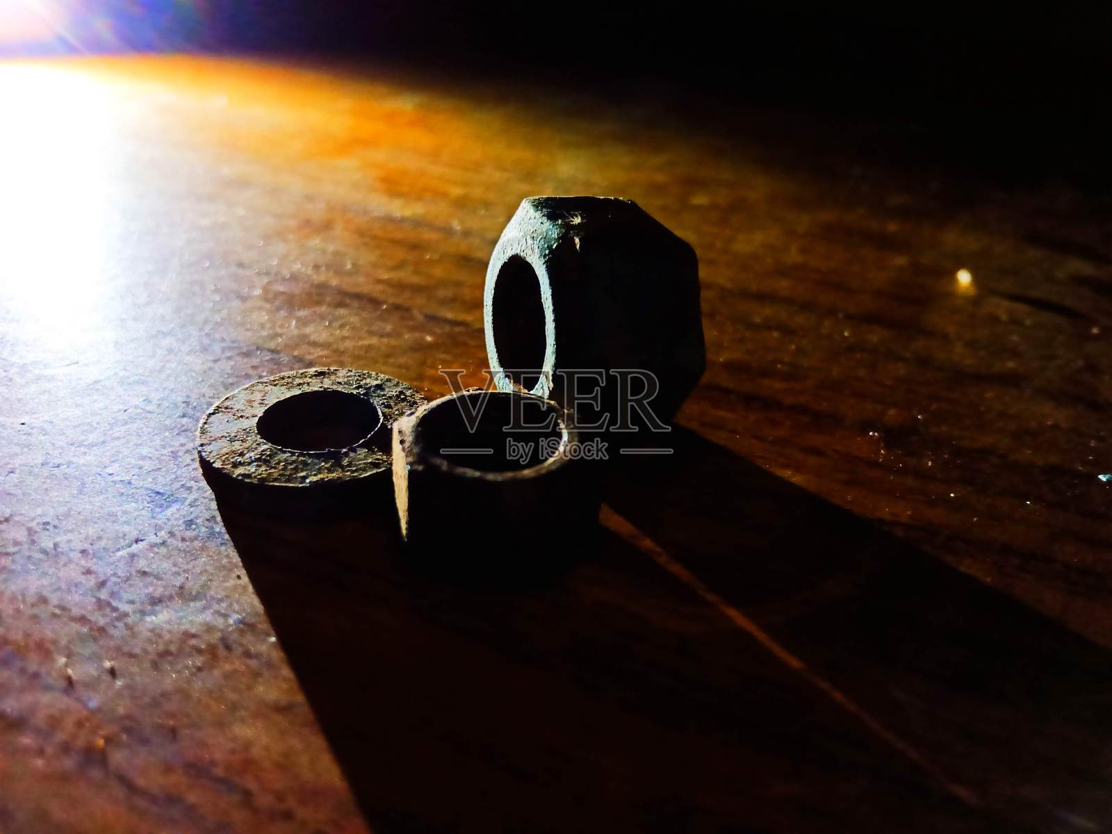 阴影的坚果。照片摄影图片