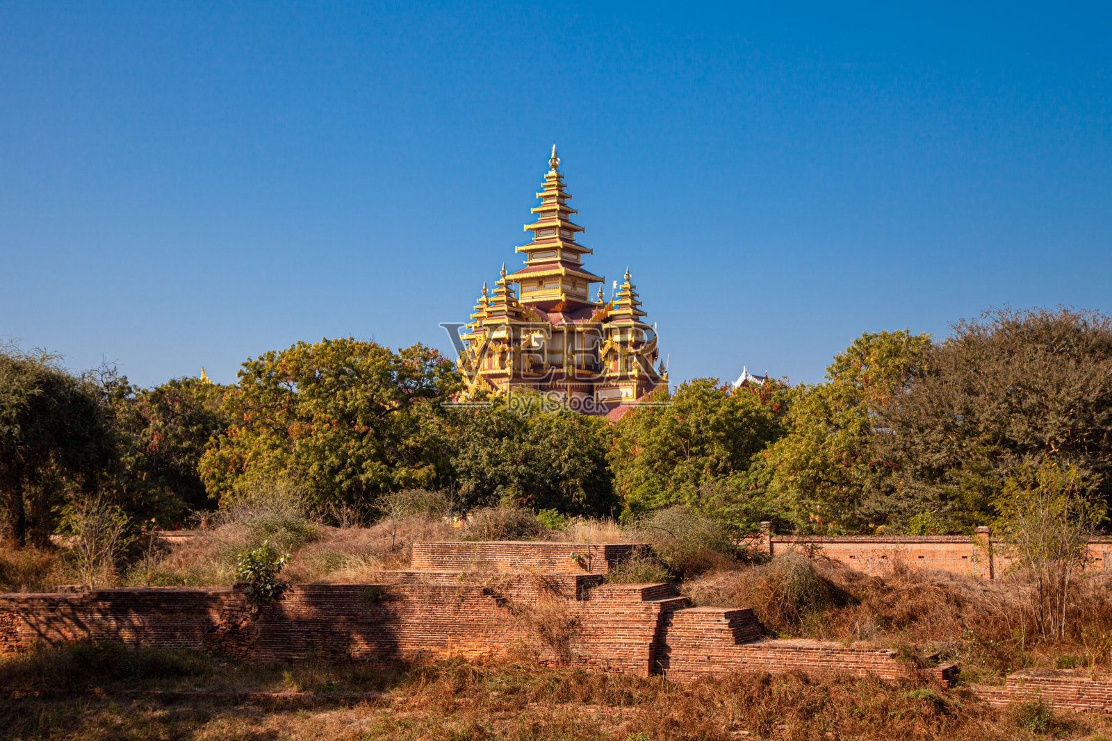 蒲甘考古区，蒲甘，缅甸照片摄影图片
