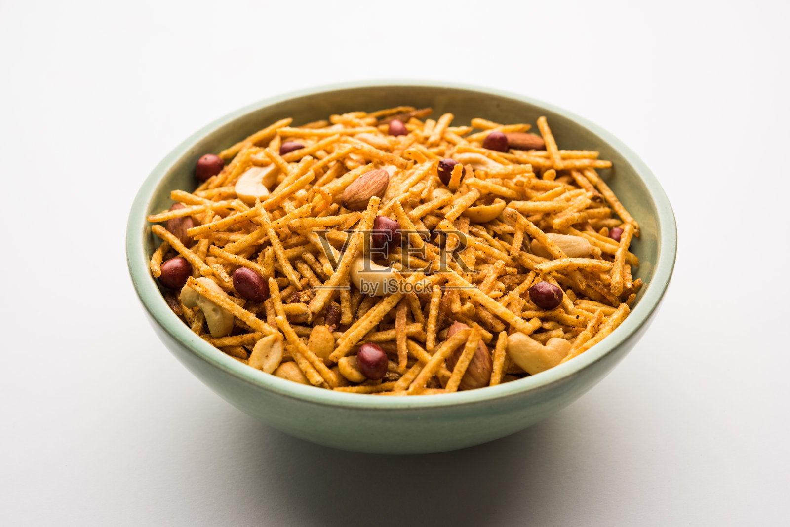 Falahari Chivda或Aloo Chiwda为Fast或Vrat照片摄影图片