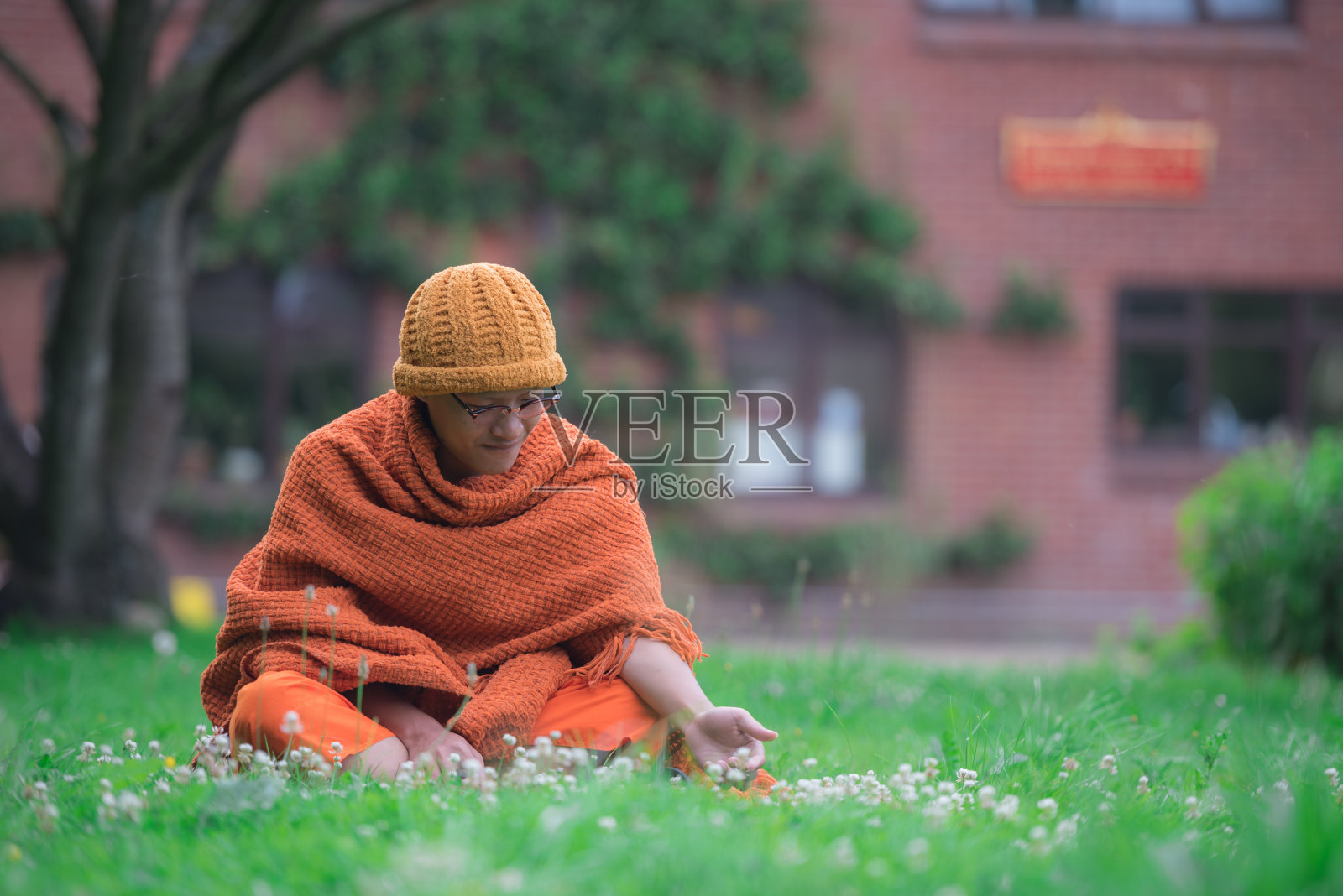 和尚绿色自然照片摄影图片