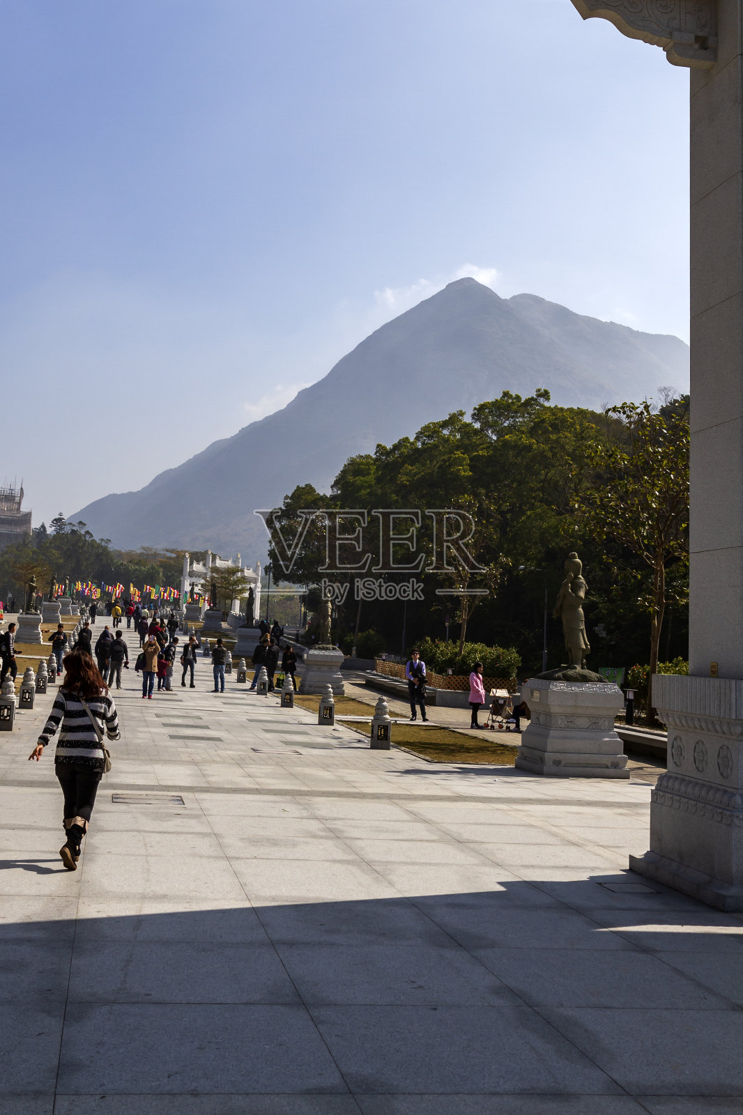 亚僧村街照片摄影图片