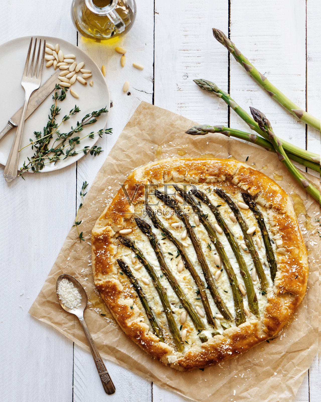 芦笋galette照片摄影图片