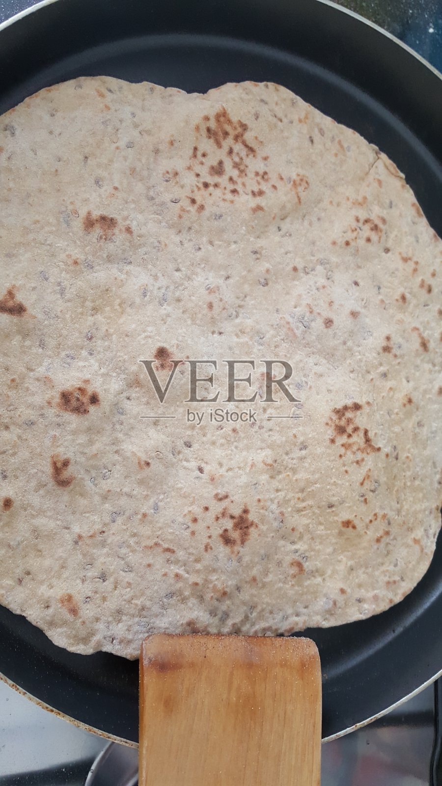 面包在家里照片摄影图片