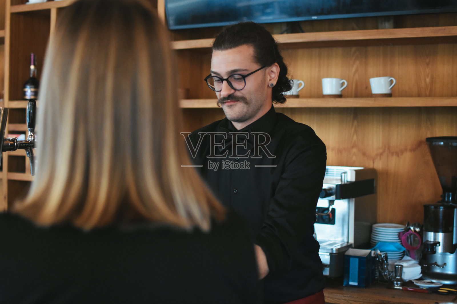 咖啡师照片摄影图片