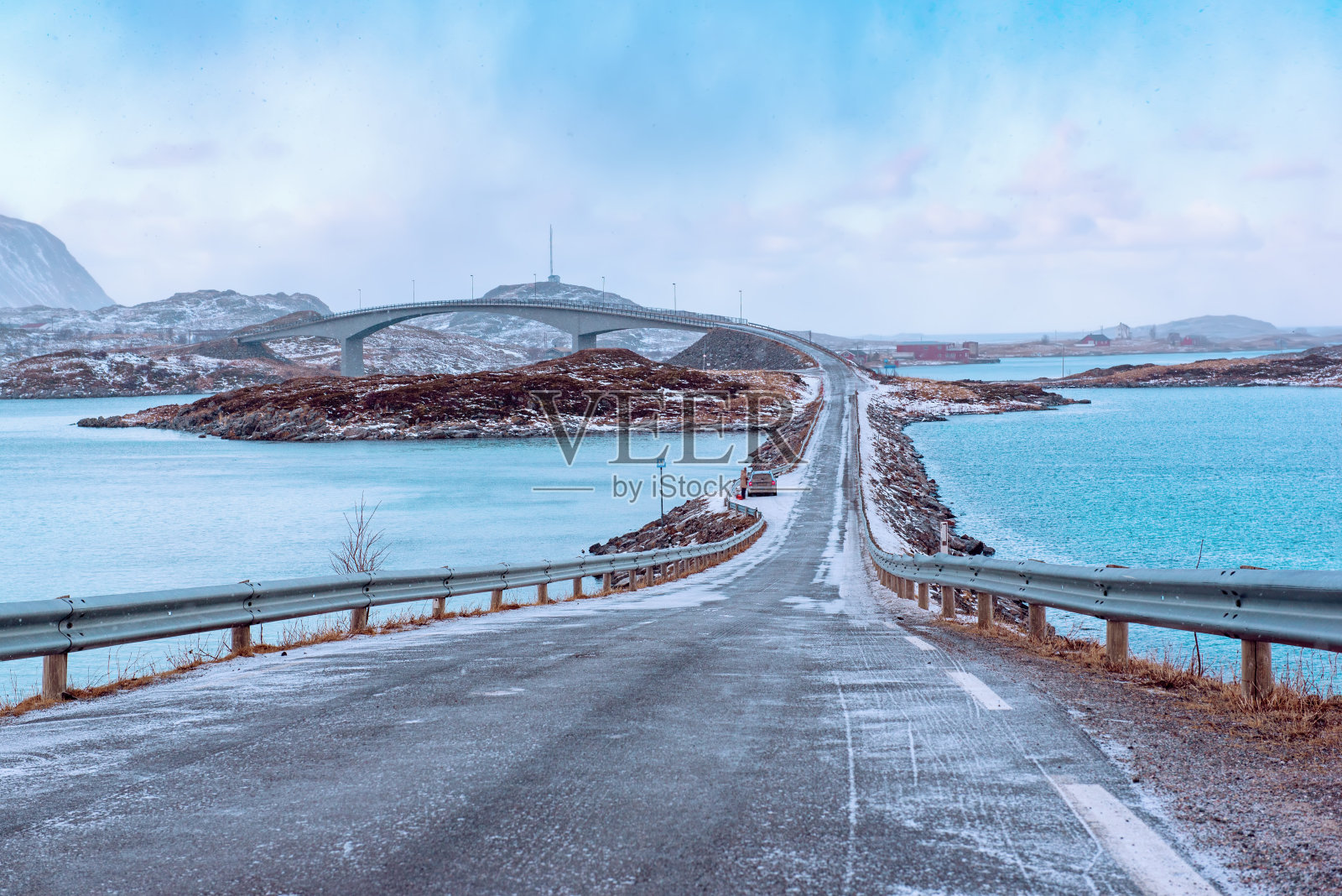 挪威的冬季道路照片摄影图片