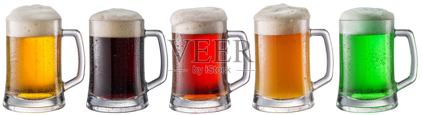 收集五种不同的啤酒在玻璃杯孤立的白色背景。每个啤酒杯包含一个剪裁路径。照片摄影图片