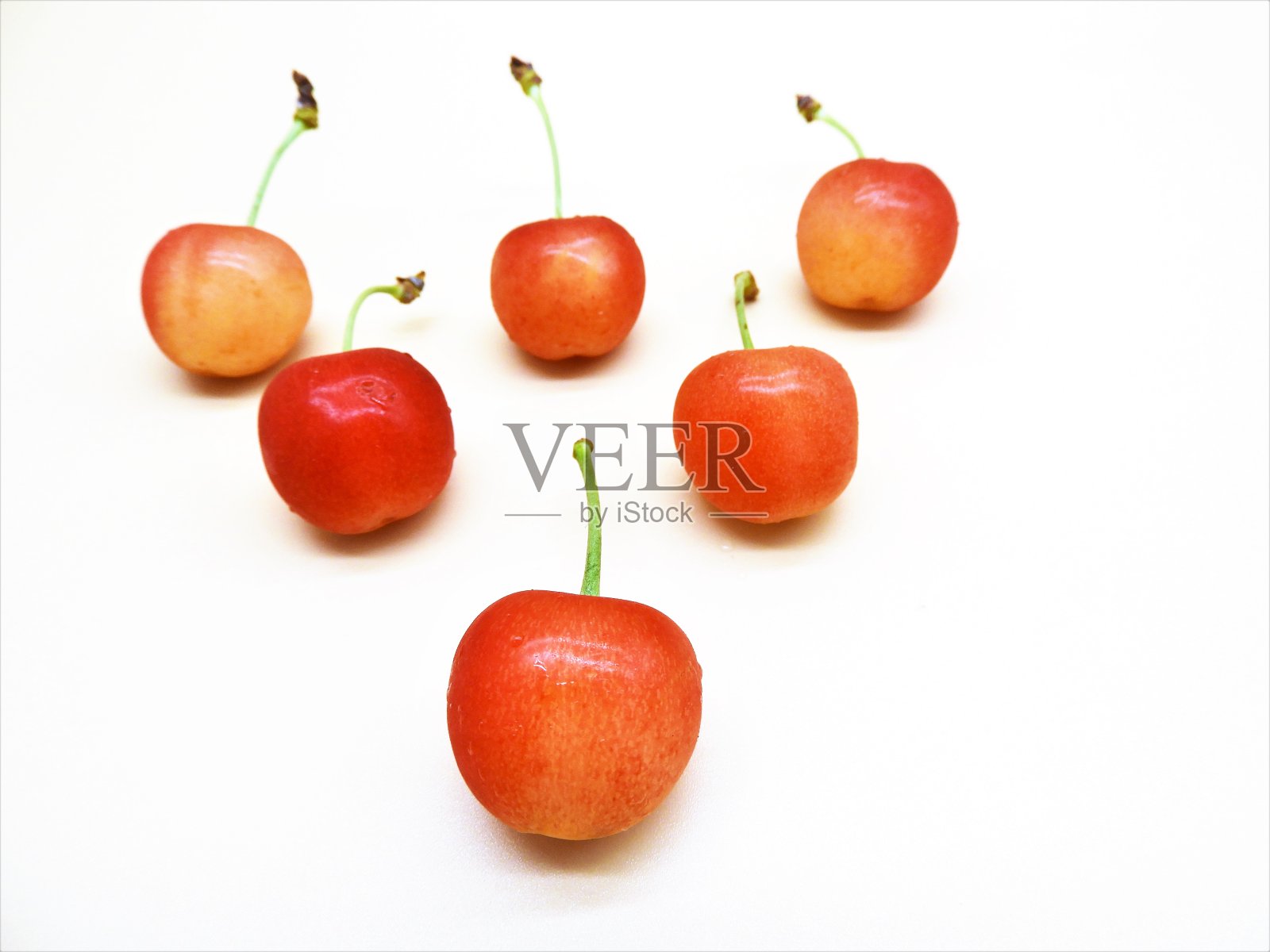 白色背景下的水果特写镜头照片摄影图片