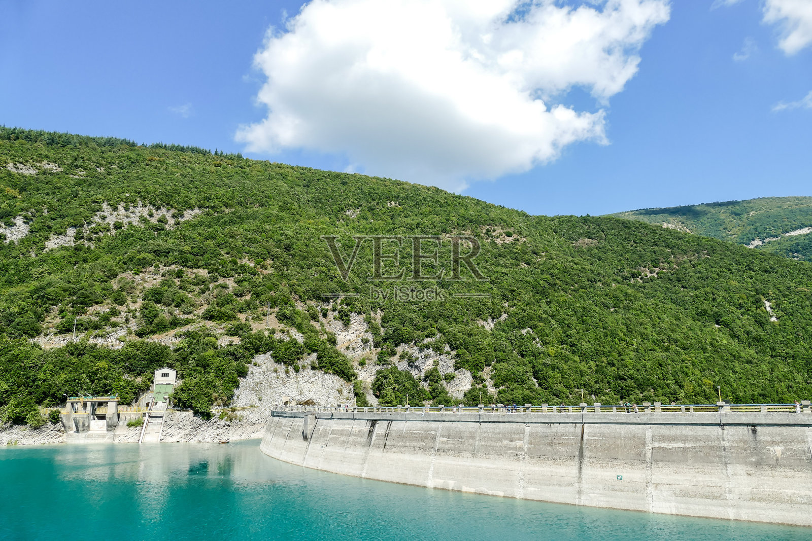景观与湖泊和树木，数码照片图片作为背景照片摄影图片