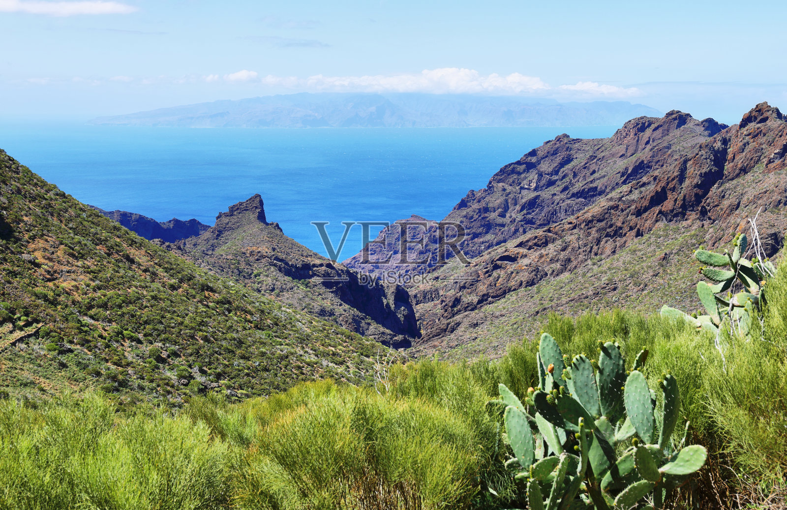 西班牙特内里费岛，通往马斯卡的道路上令人叹为观止的风景照片摄影图片