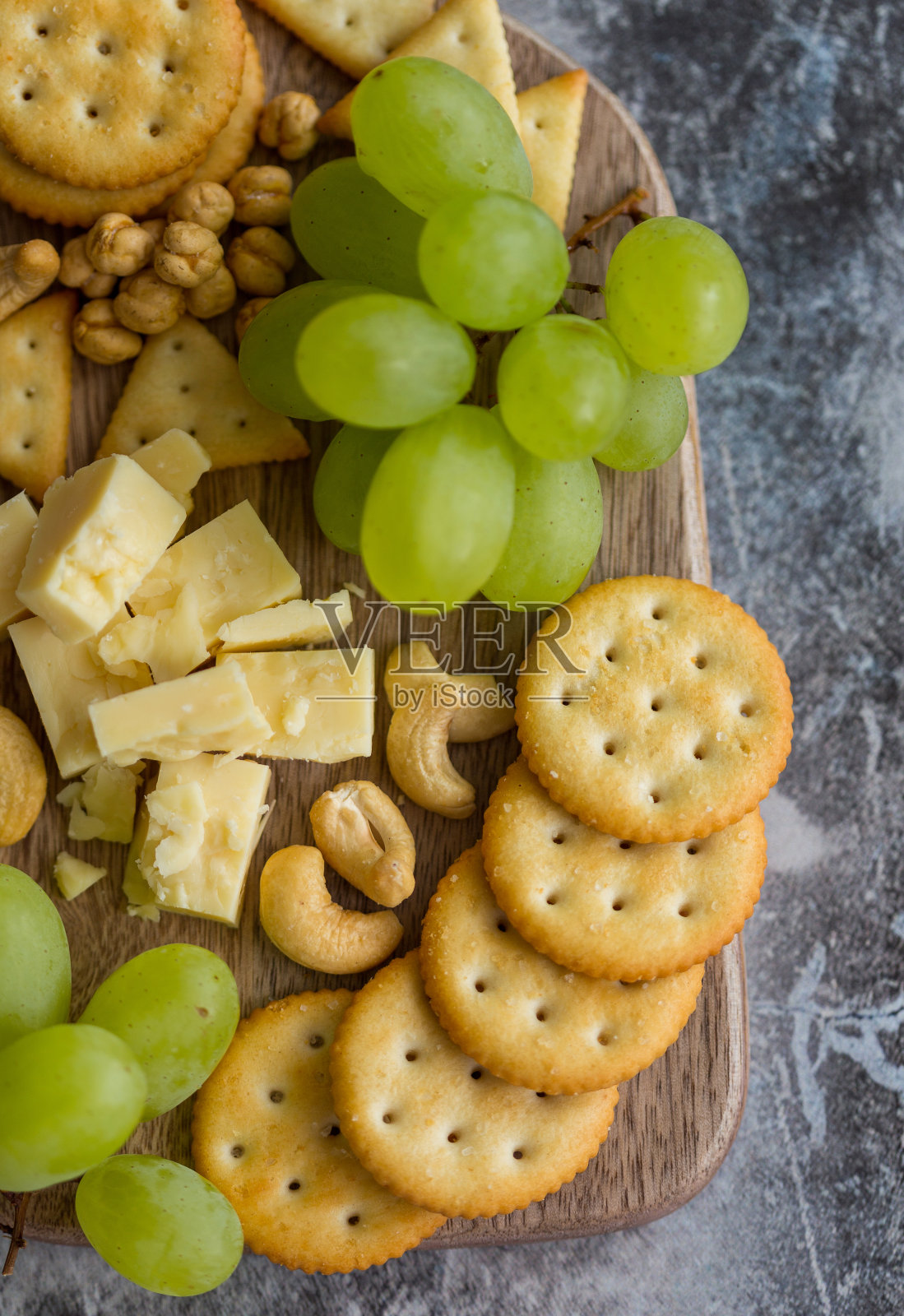 绿葡萄奶酪照片摄影图片