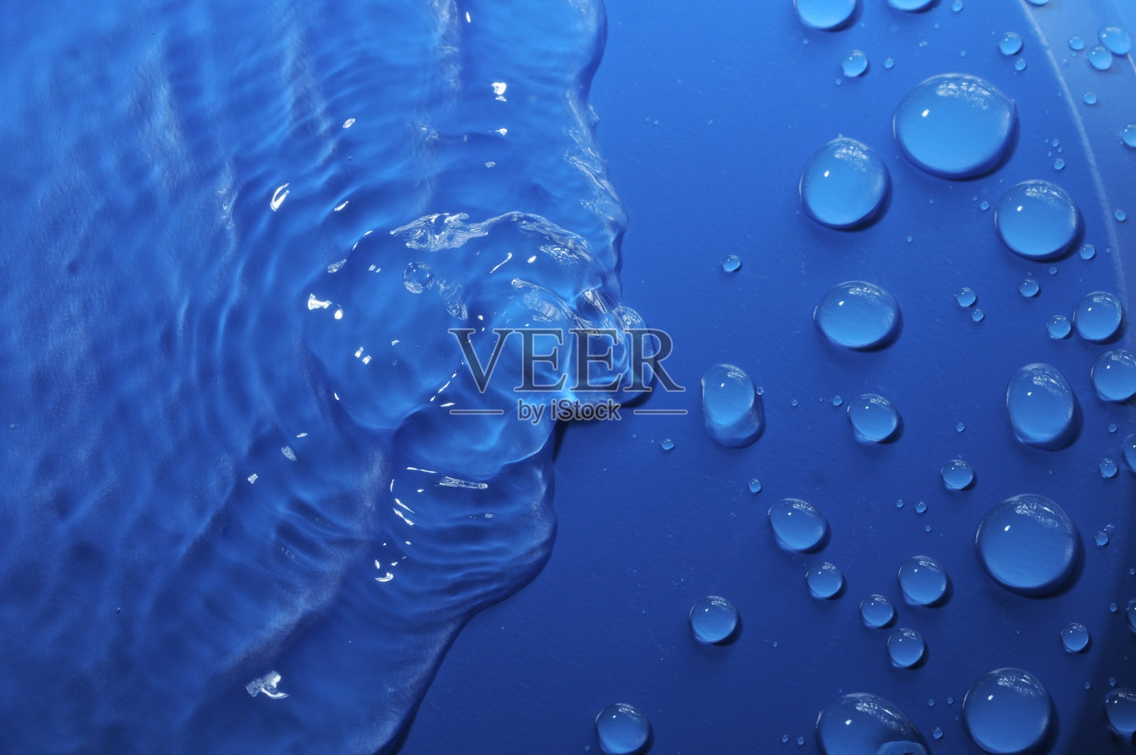 蓝色的水滴照片摄影图片