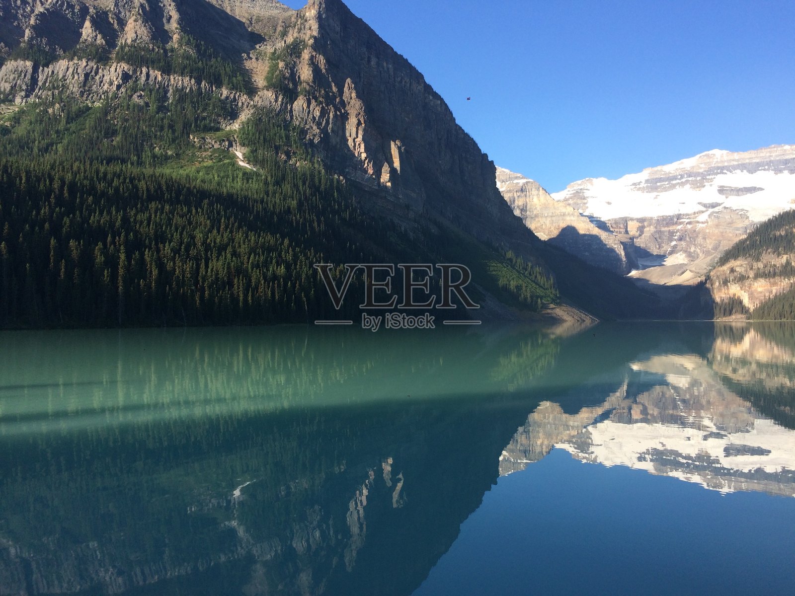 露易丝湖照片摄影图片