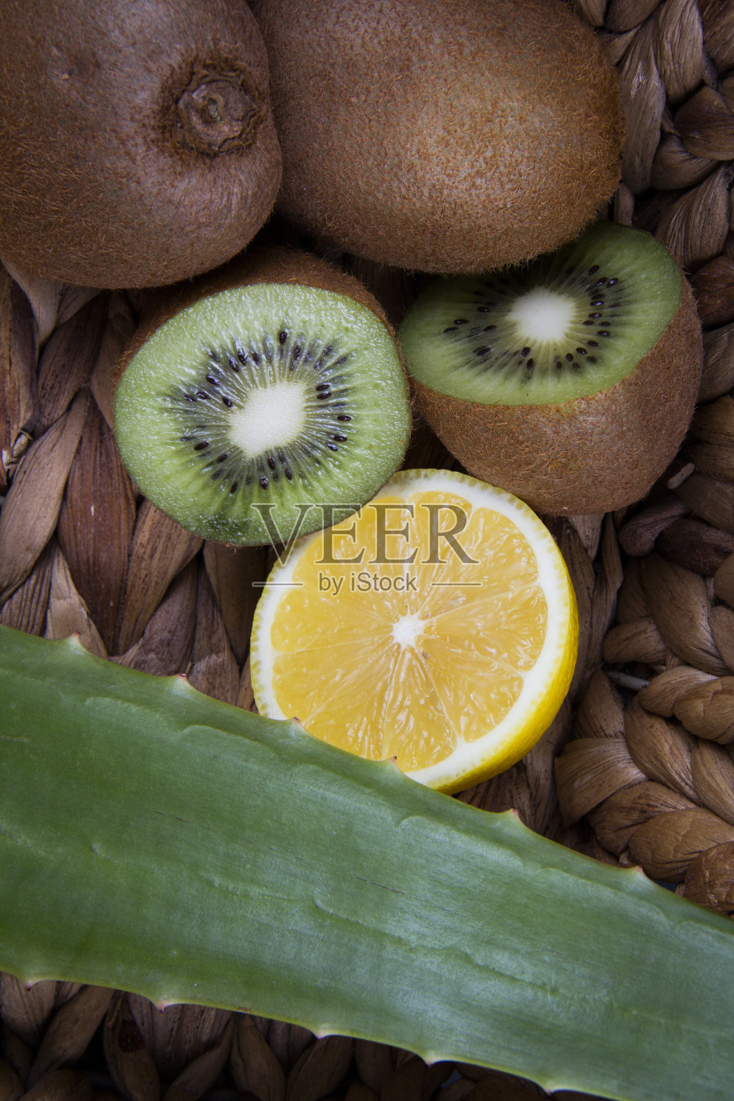 各种切开的水果照片摄影图片