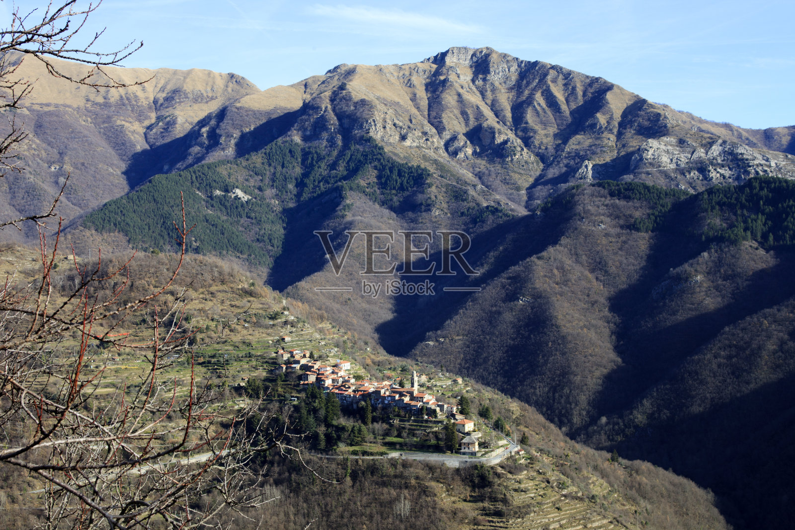 特里奥拉，帝国，利古里亚，意大利。照片摄影图片