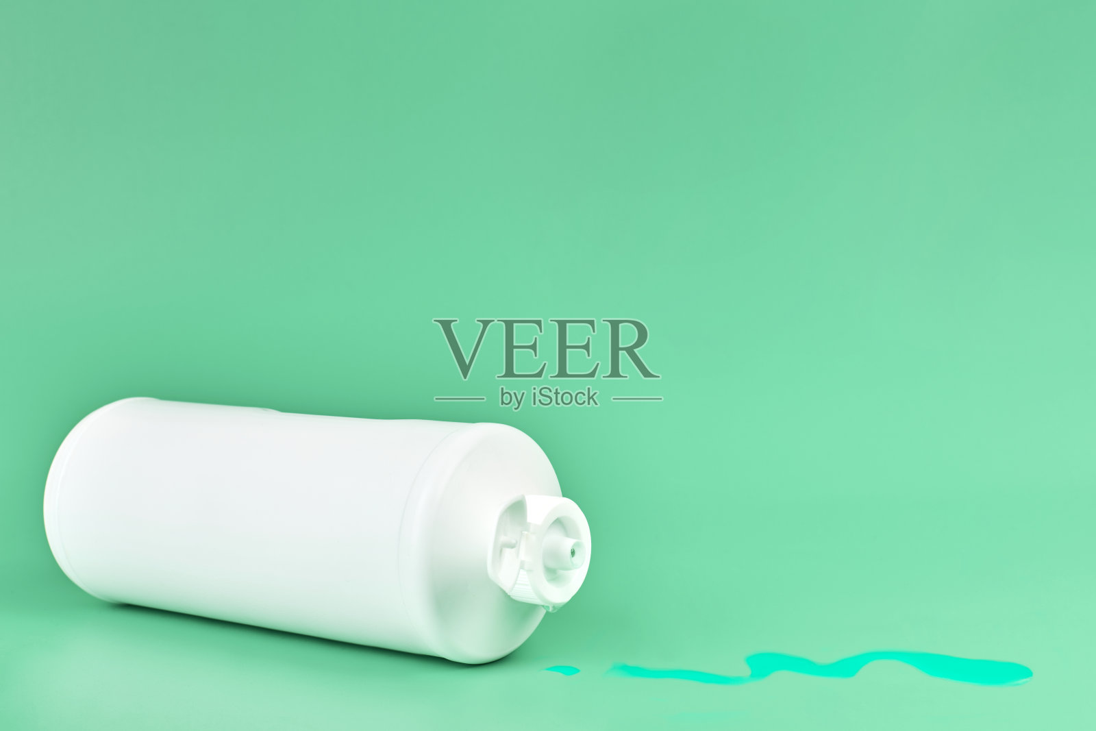 厨房清洁剂瓶，复印空间照片摄影图片