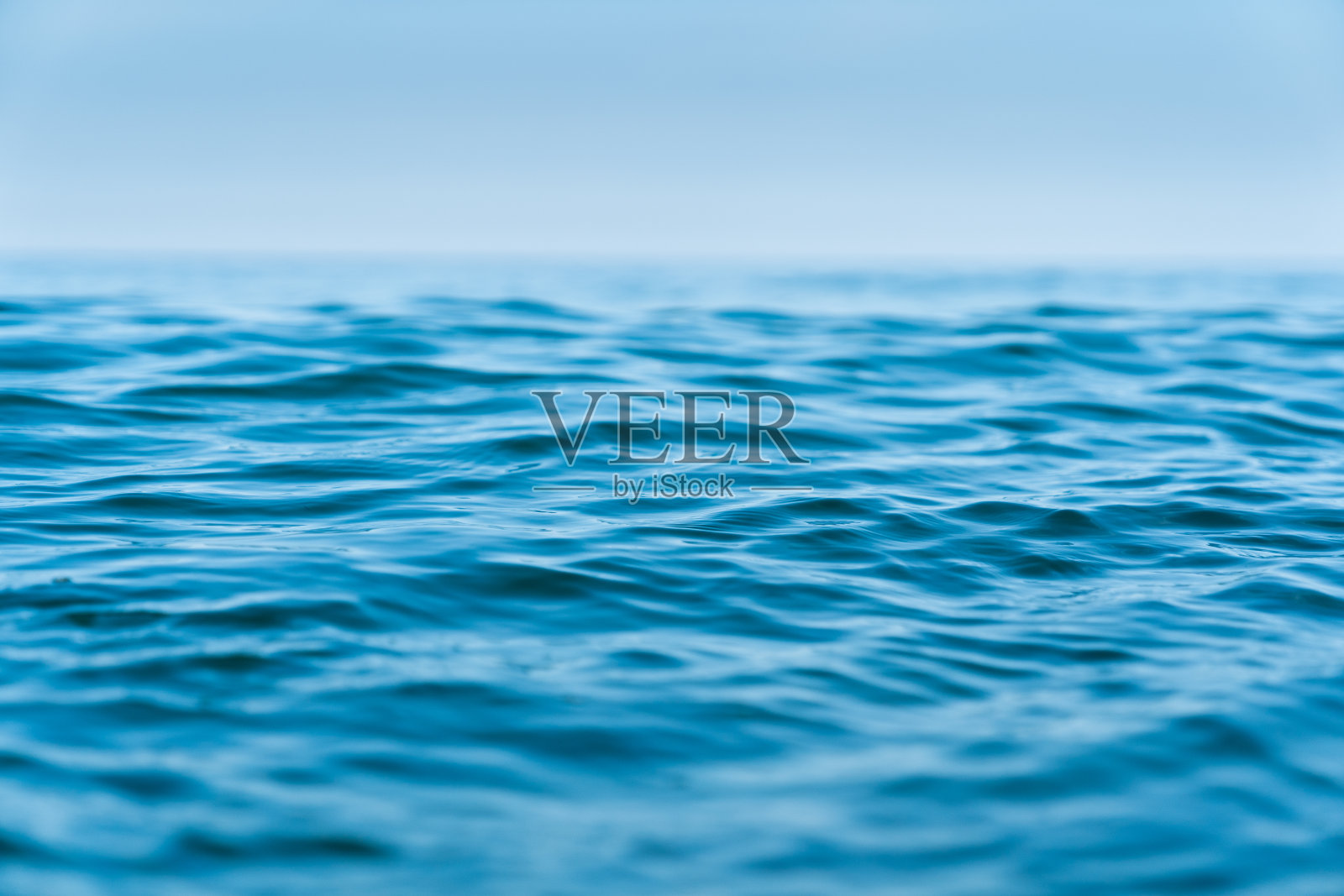 蓝水表面背景照片摄影图片