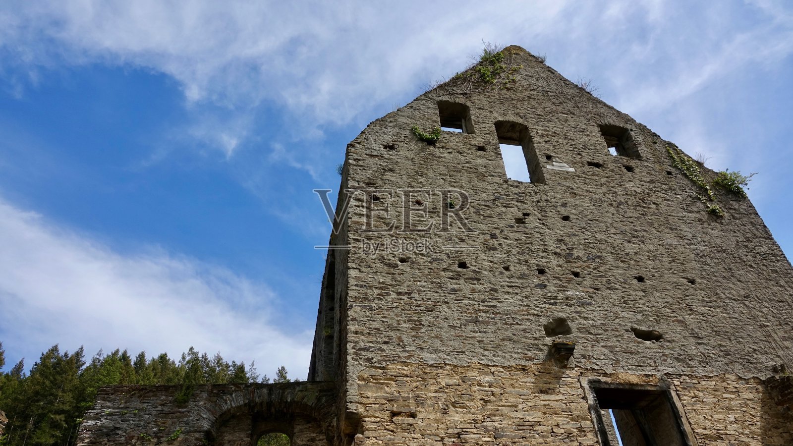 老教堂毁了照片摄影图片