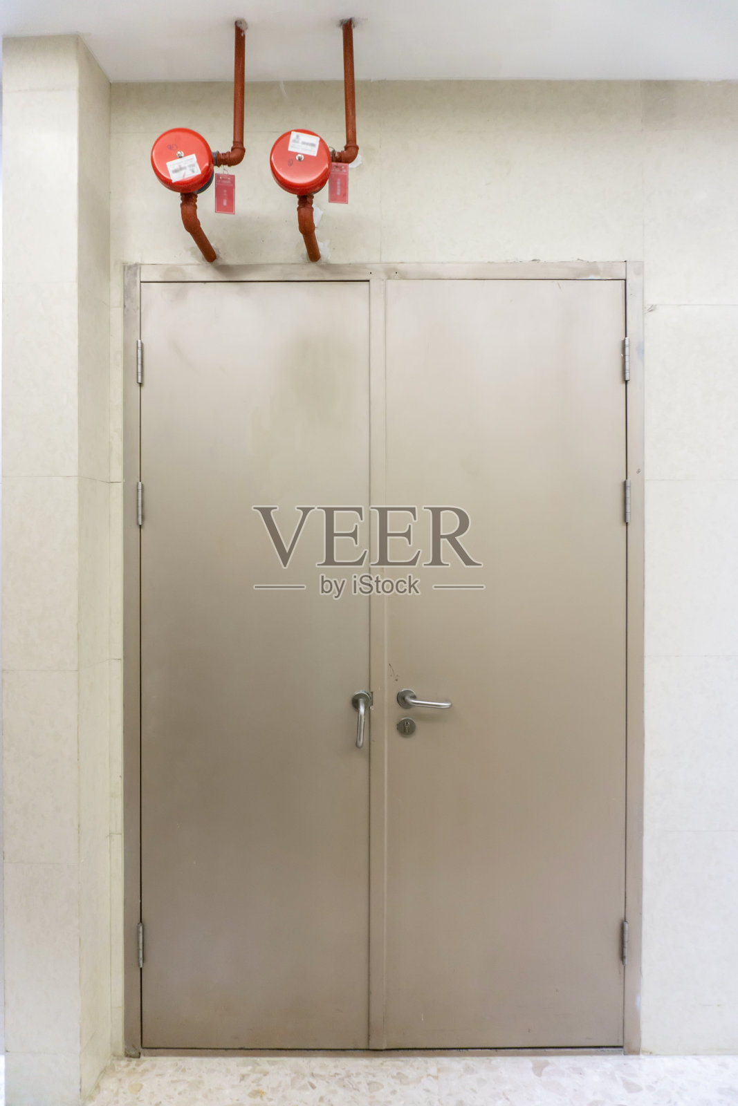 商场防火门照片摄影图片