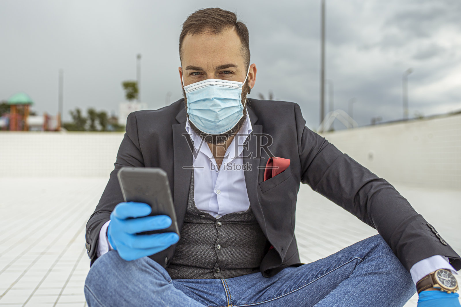 商人就是发短信照片摄影图片