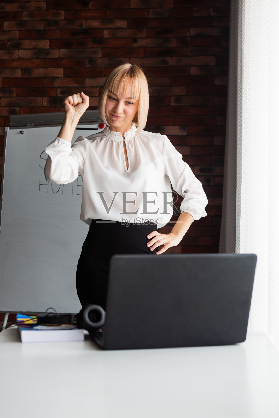 在线的老师照片摄影图片