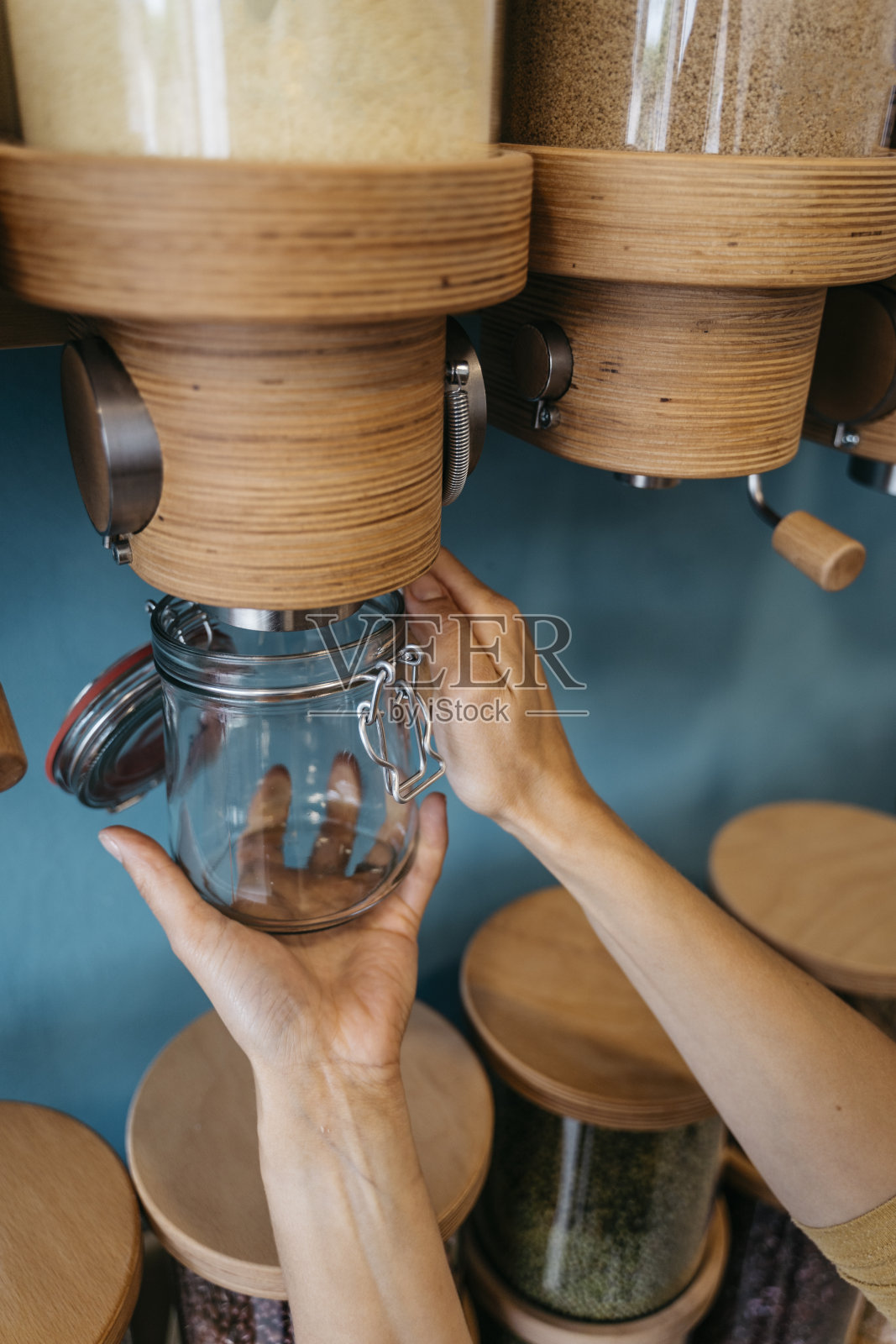 购物杂货店和灌装罐零废物商店照片摄影图片