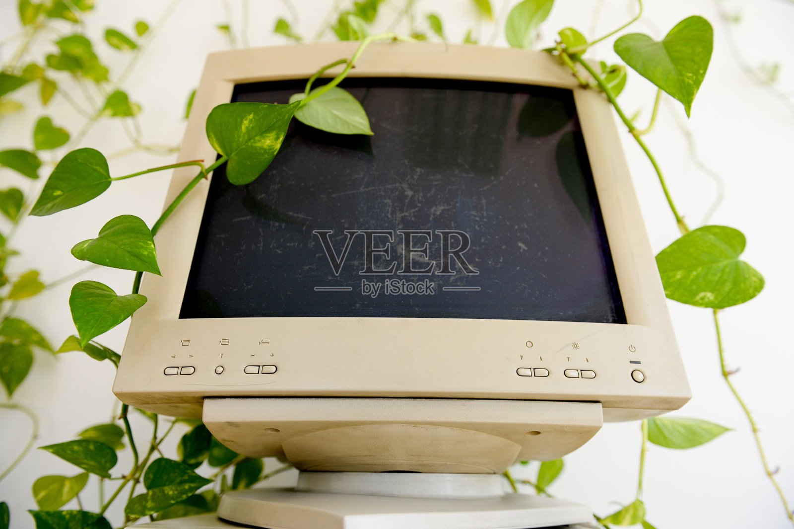 废弃的大型计算机电子回收照片摄影图片