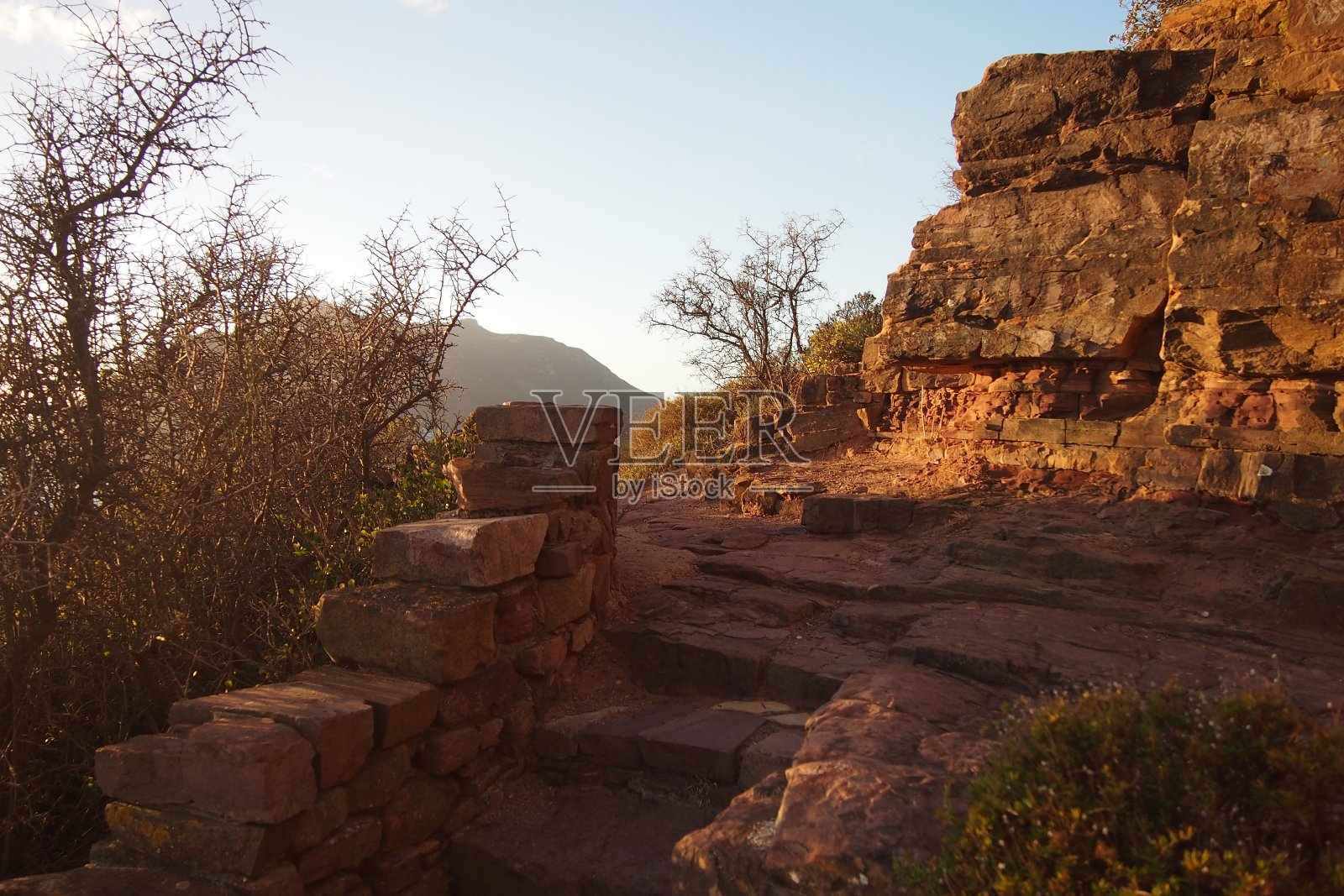 查普曼的开普敦峰，南非日落前照片摄影图片