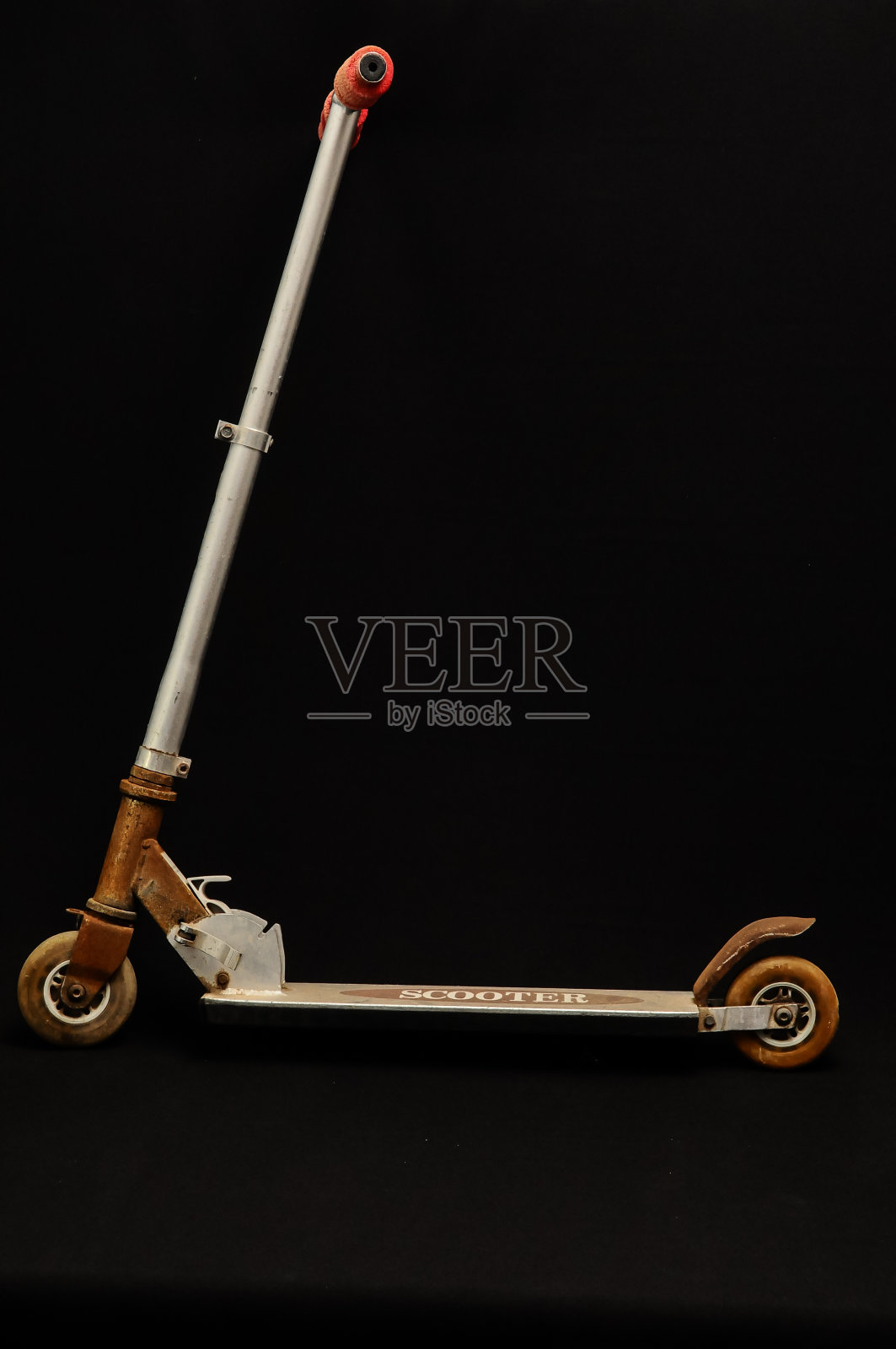 儿童金属滑板车照片摄影图片