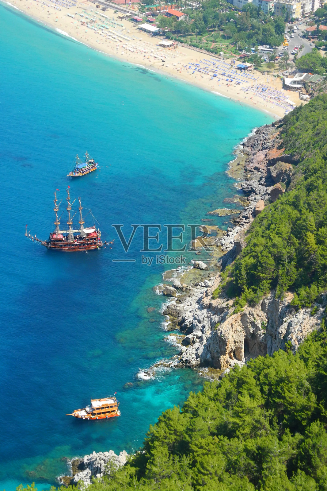 从山上看阿兰亚海岸照片摄影图片