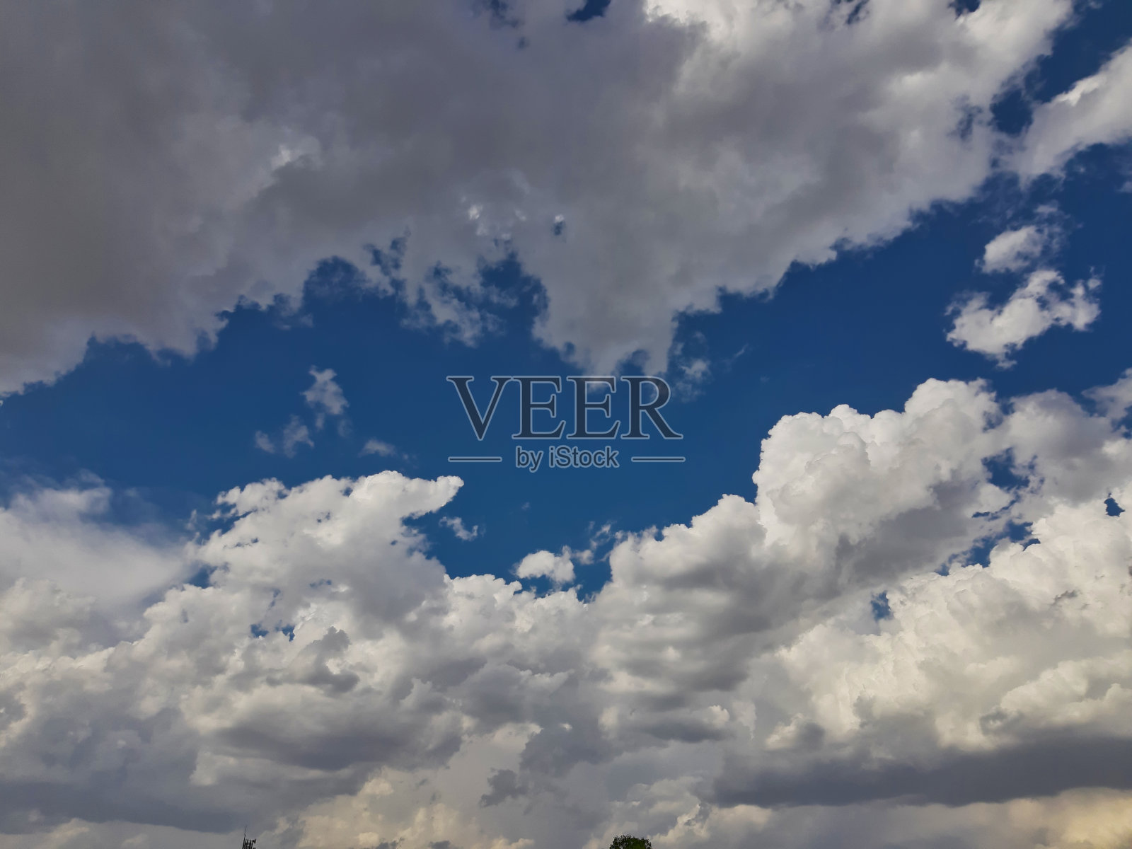 云在天空照片摄影图片