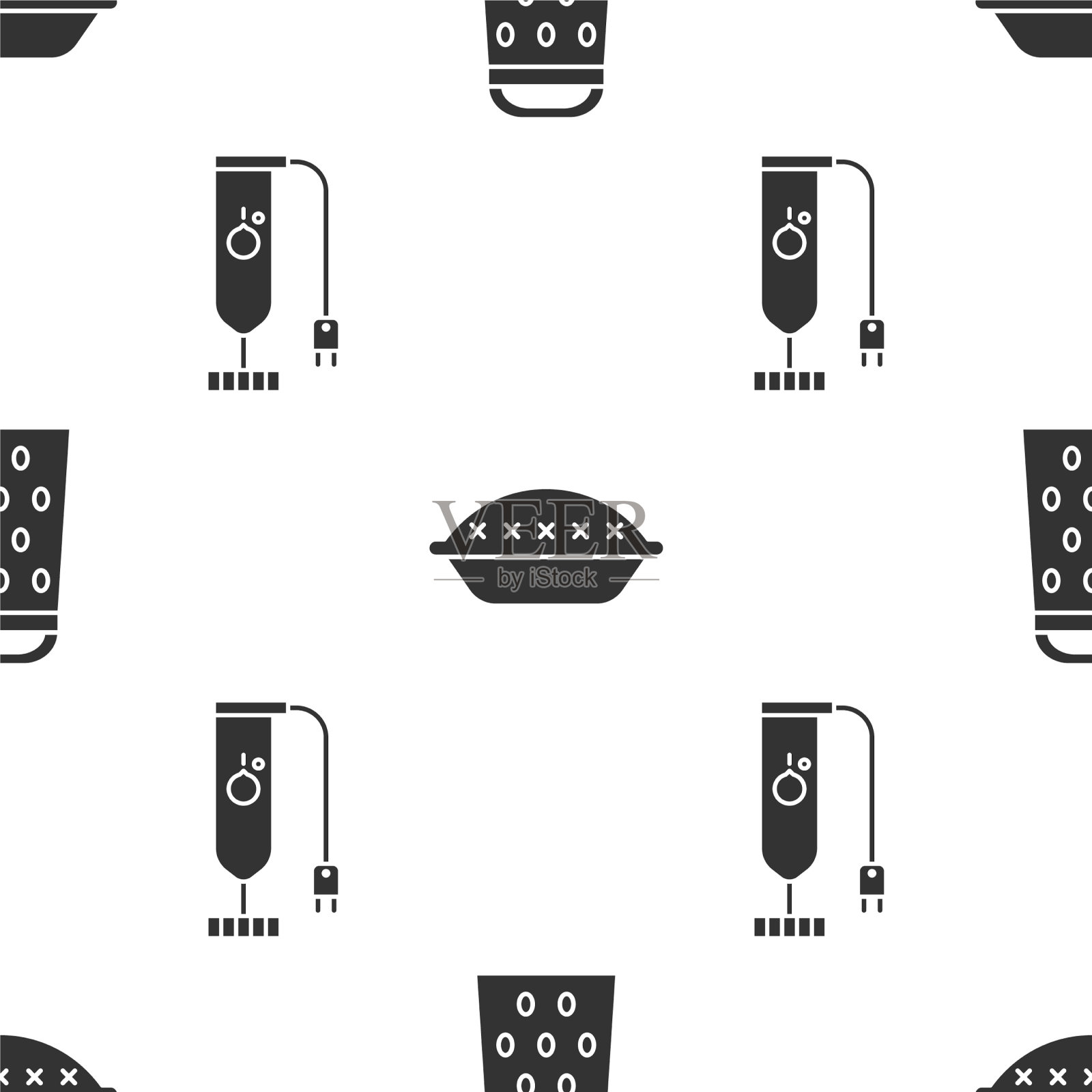 把磨碎器、自制的馅饼和搅拌机放在一起图标素材