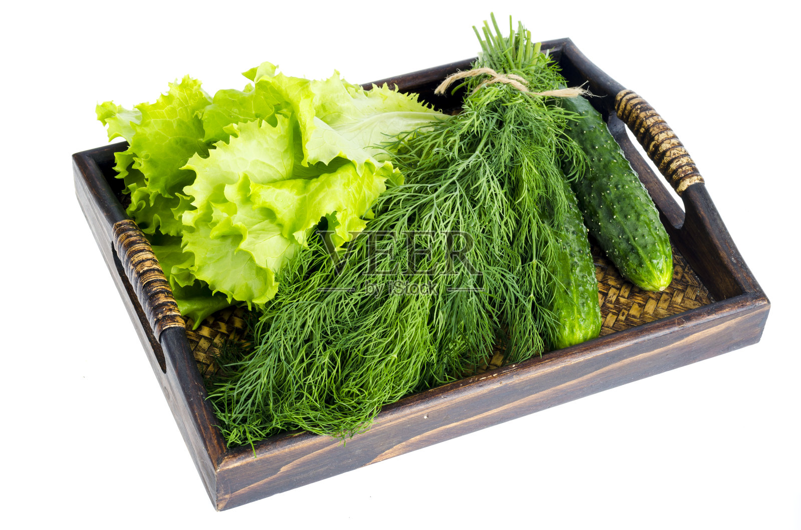 木托盘新鲜的生物蔬菜。照片照片摄影图片