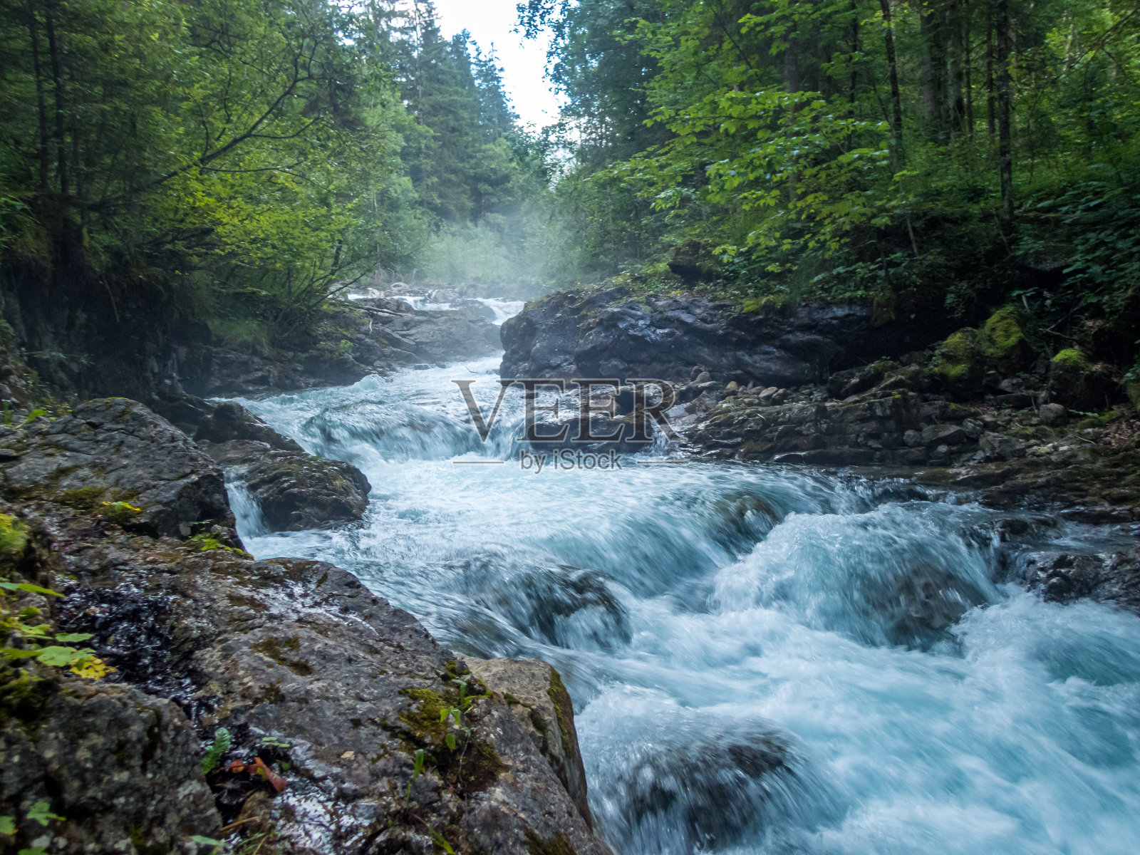 奥尔高的Nebelhorn全景徒步旅行照片摄影图片