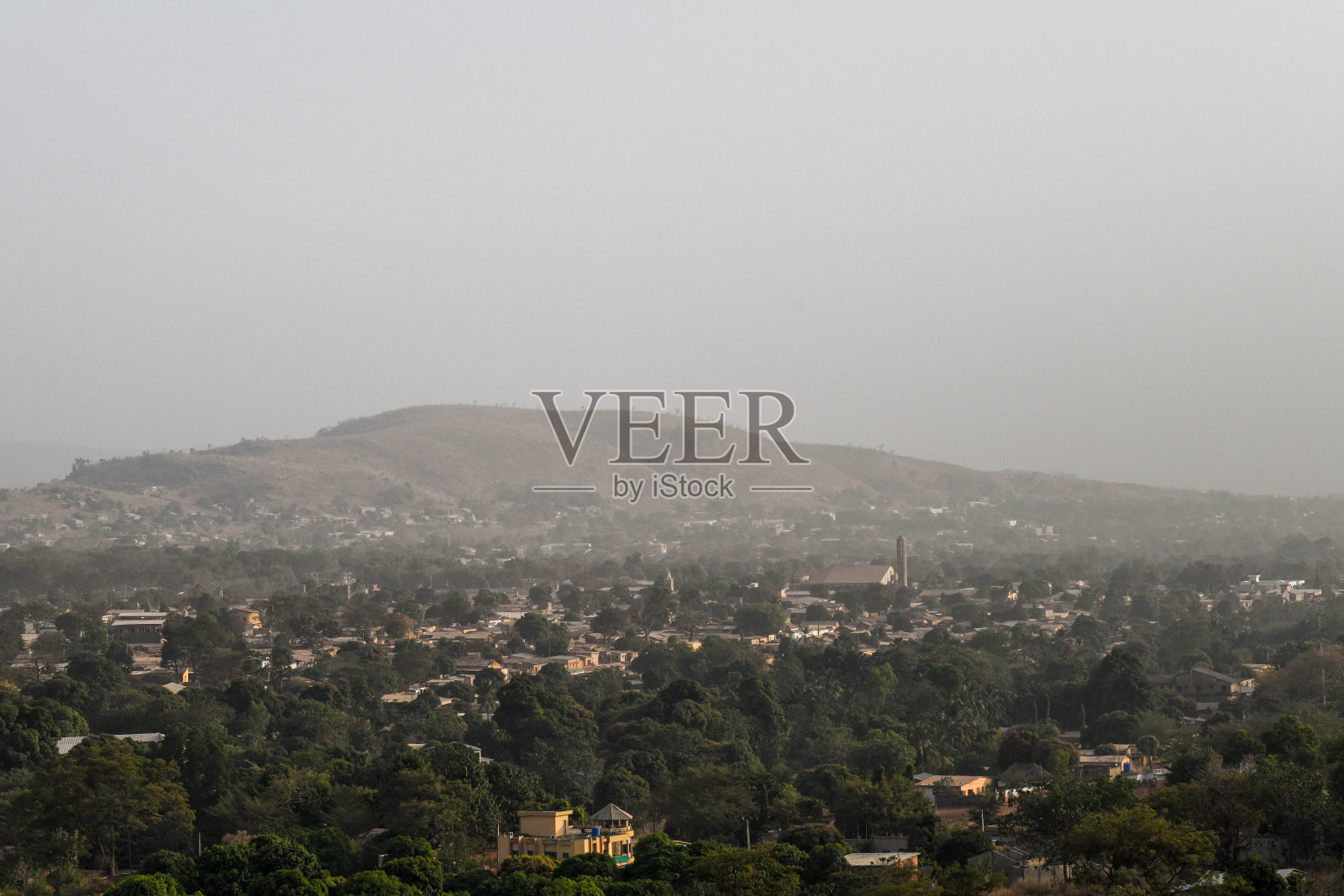 纳提亭沟村的景观照片摄影图片