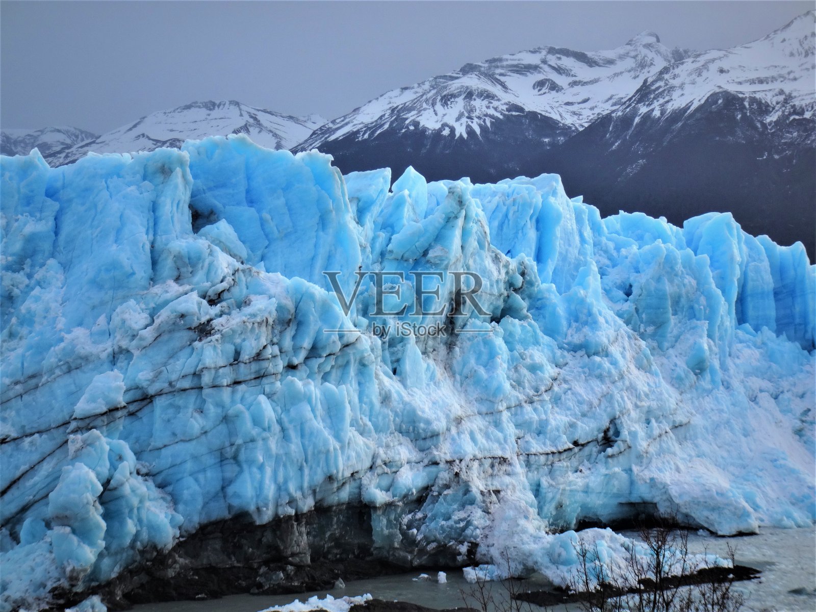阿根廷壮丽的莫雷诺冰川景色照片摄影图片