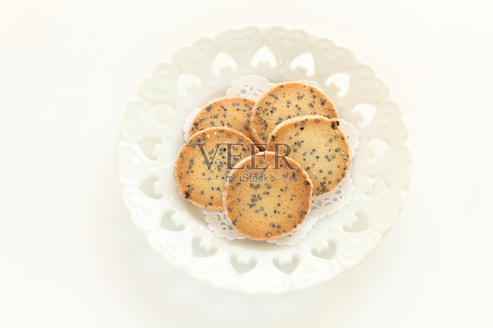 黑芝麻饼干碟照片摄影图片