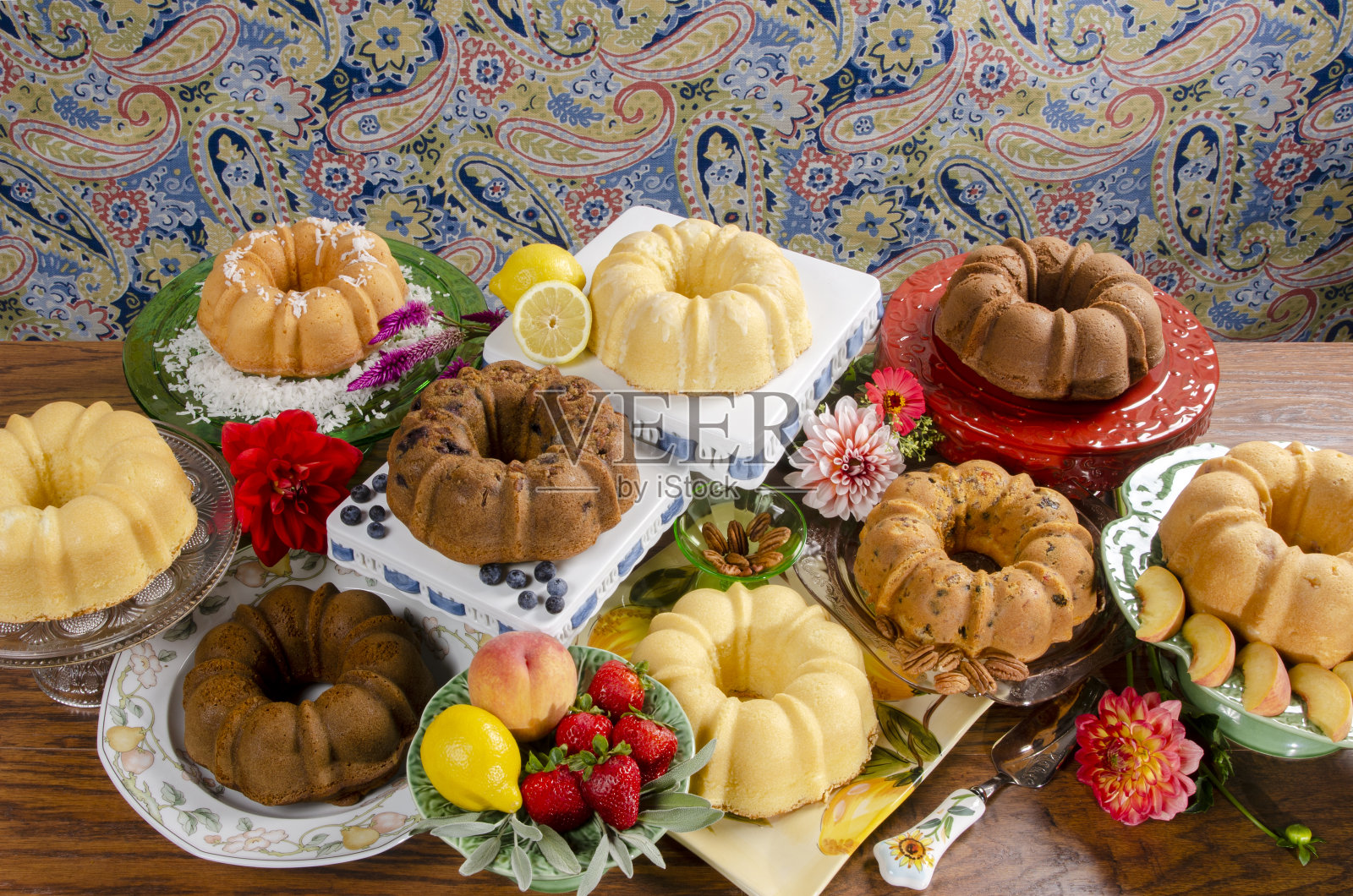 经典南方磅饼的季节性展示照片摄影图片