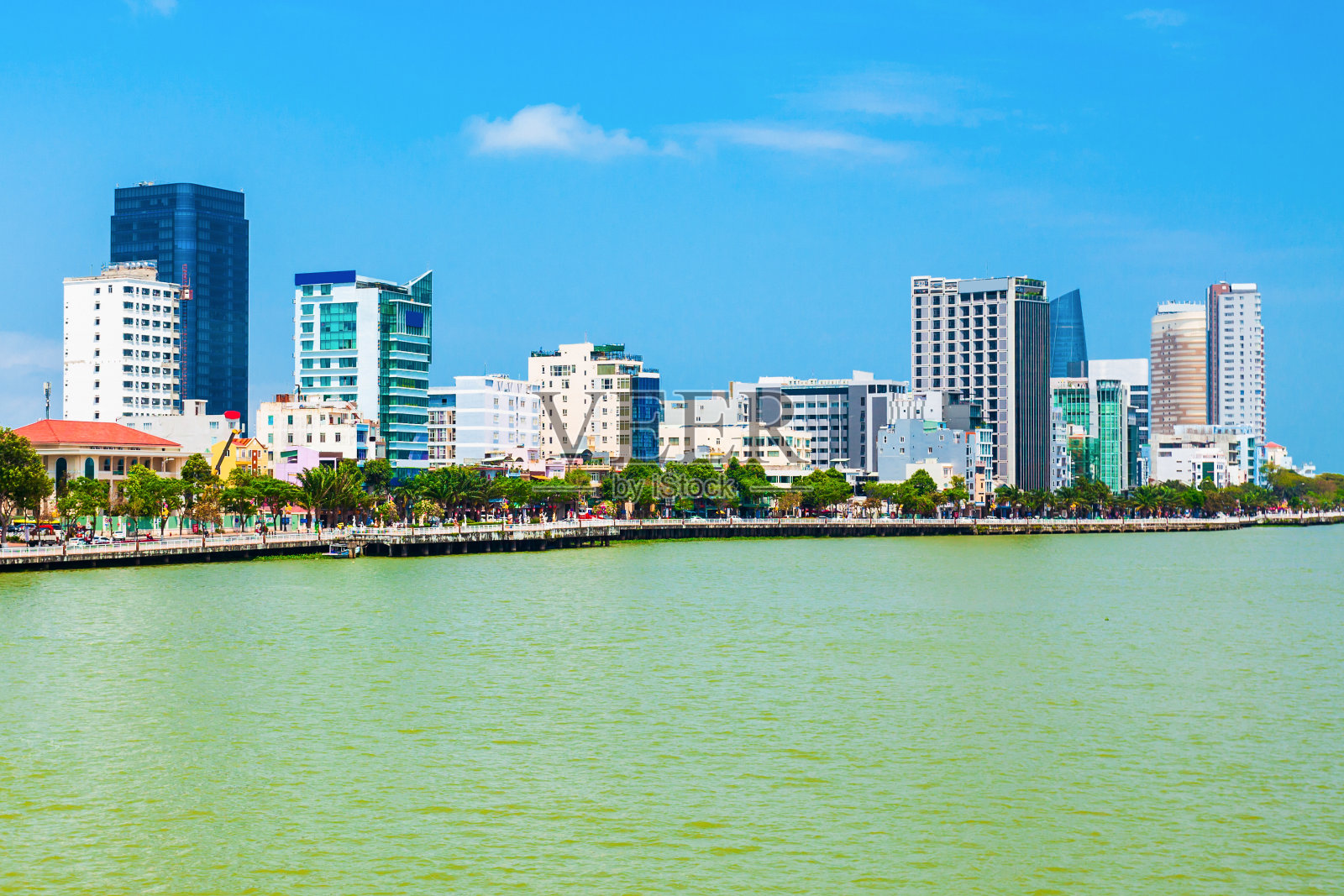 岘港城市天际线鸟瞰图照片摄影图片