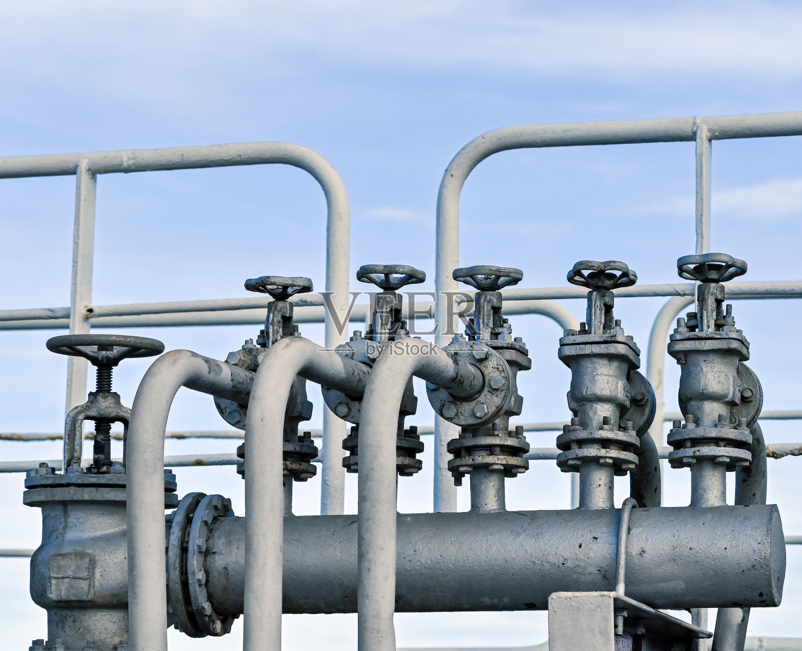 旧阀门是工业物体上的收集器照片摄影图片