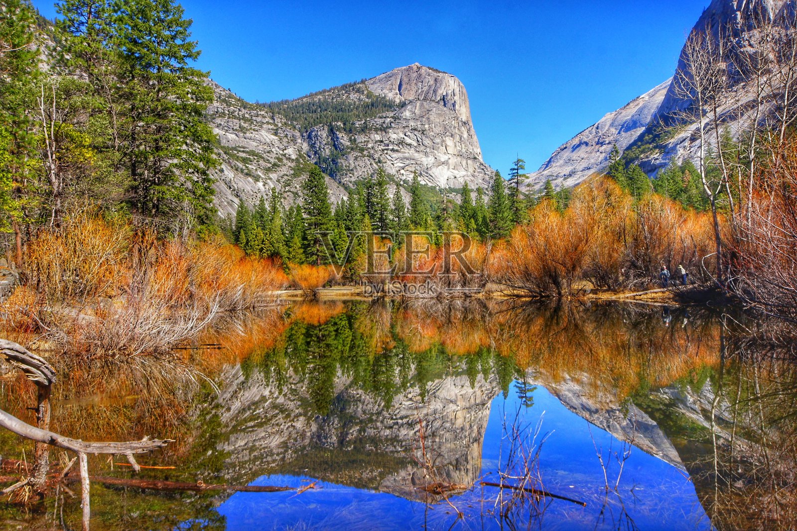 镜子湖埃尔卡皮坦照片摄影图片