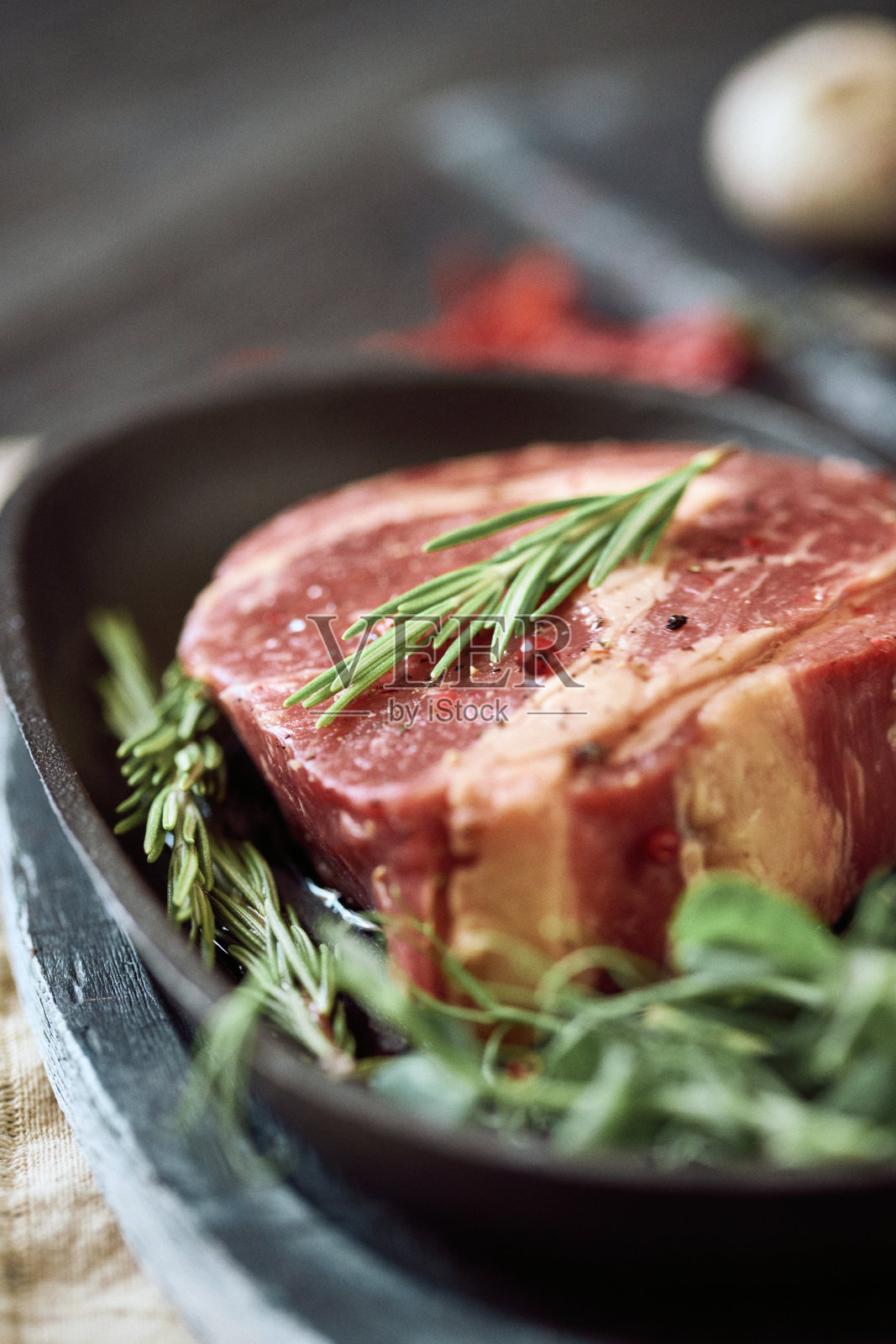 生牛排准备烹调照片摄影图片