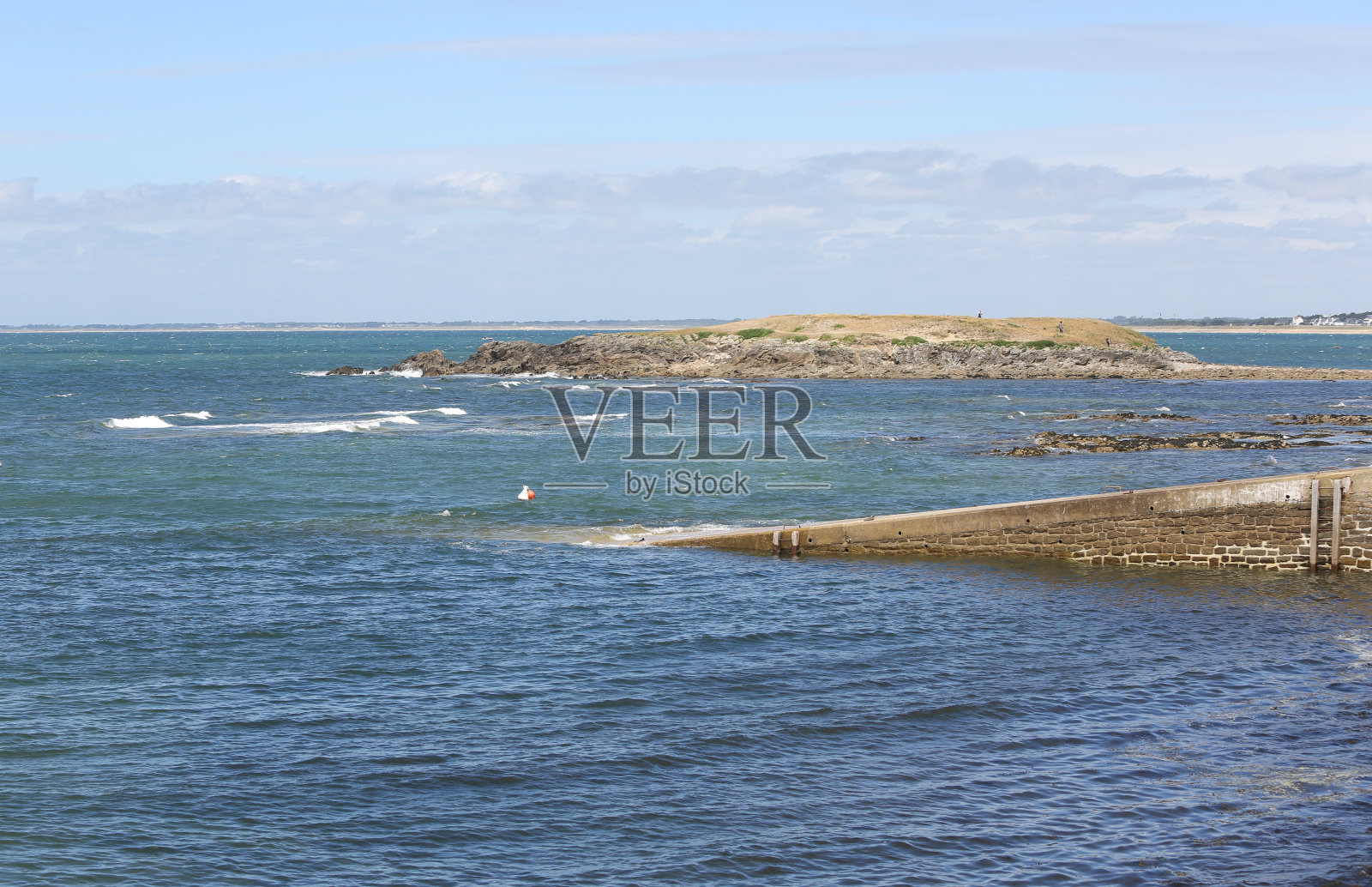 法国基伯隆的野生海岸照片摄影图片