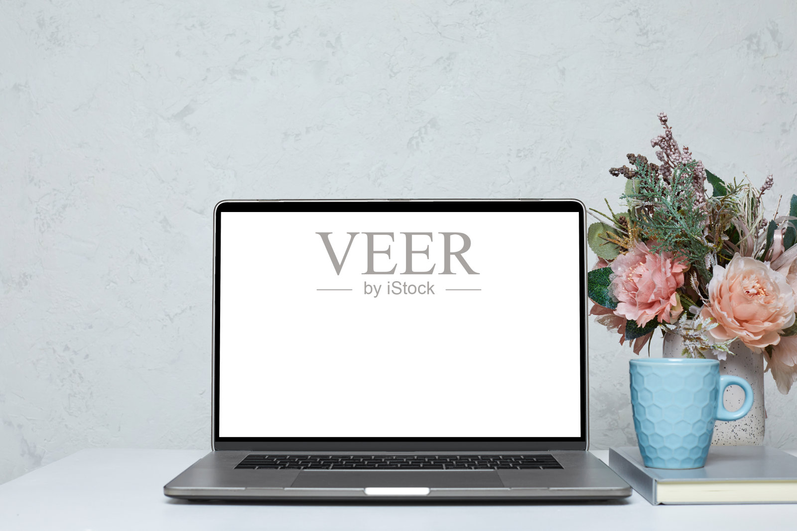 空白空白屏幕的笔记本电脑照片摄影图片