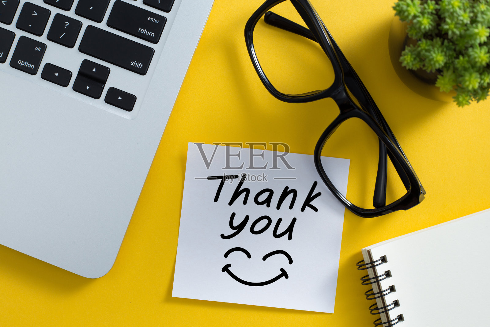 感谢便条上的概念照片摄影图片