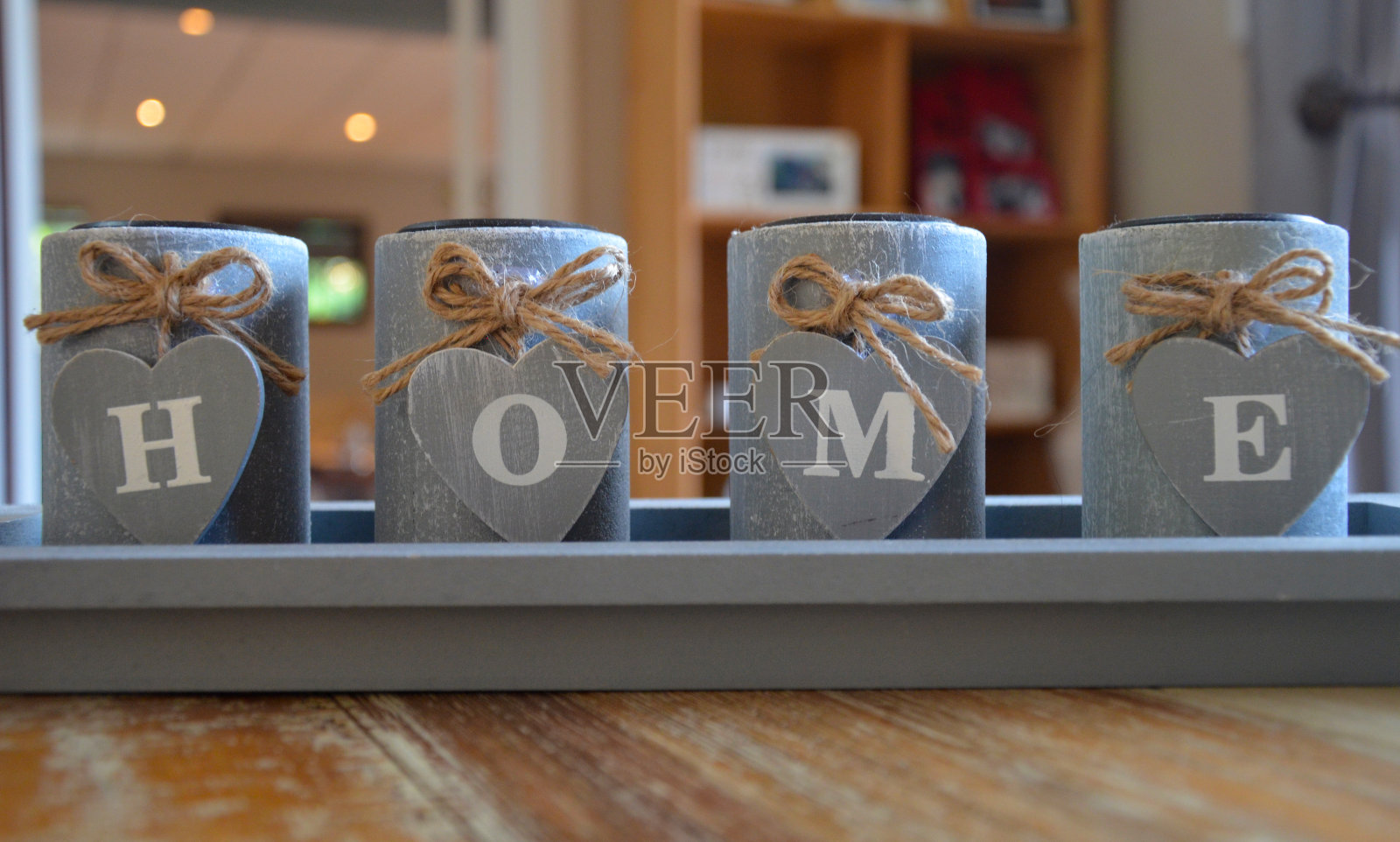 蓝色烛台装饰物照片摄影图片