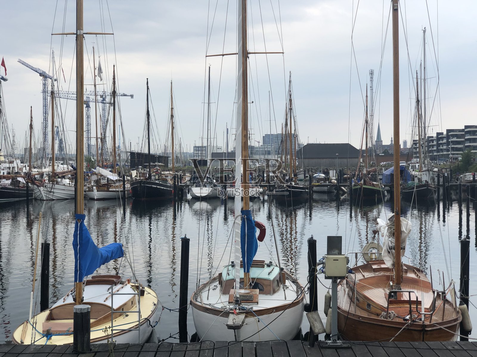 航海船照片摄影图片