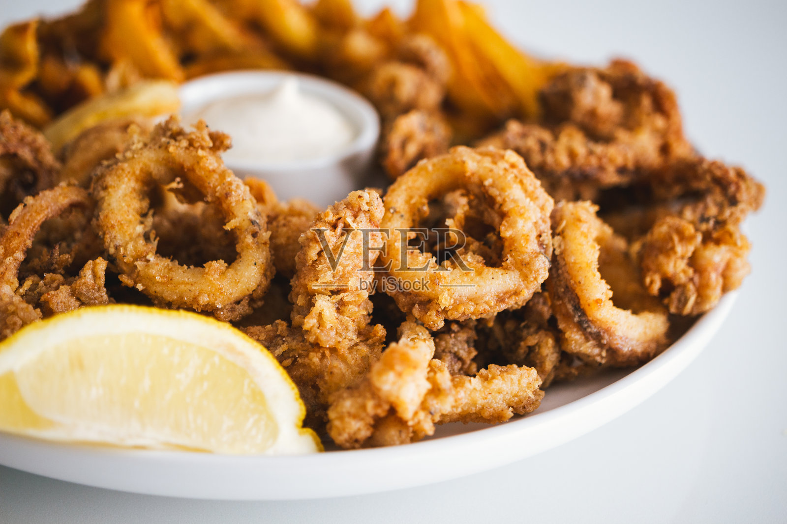 炸鱿鱼照片摄影图片