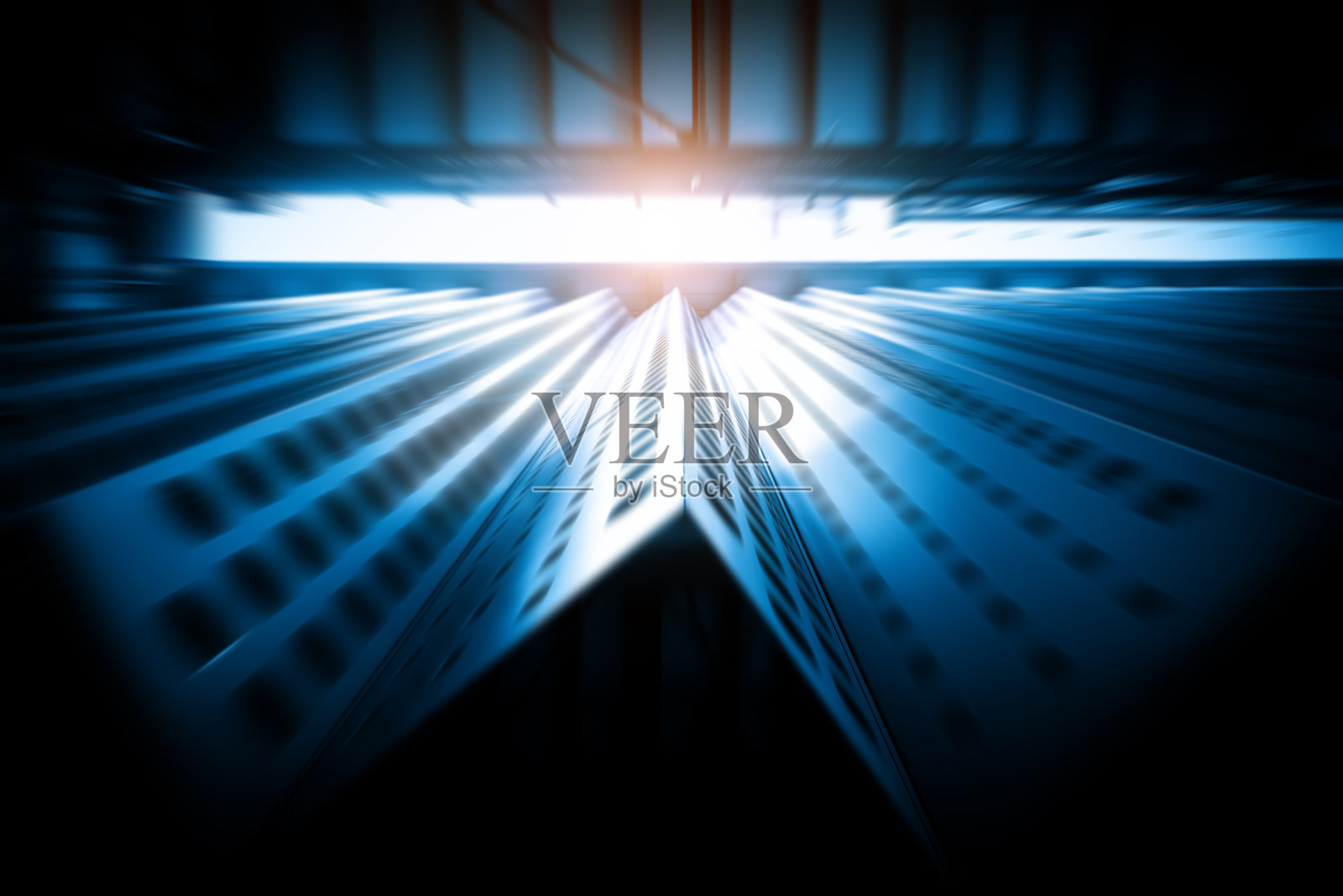 抽象的几何金属建筑结构照片摄影图片