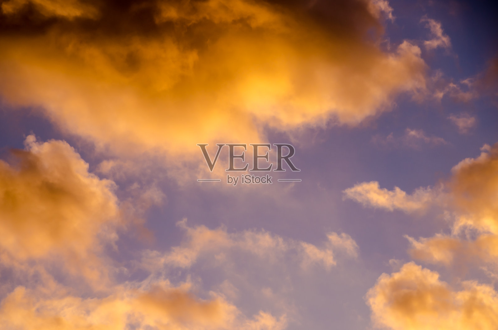 日落时的彩云照片摄影图片