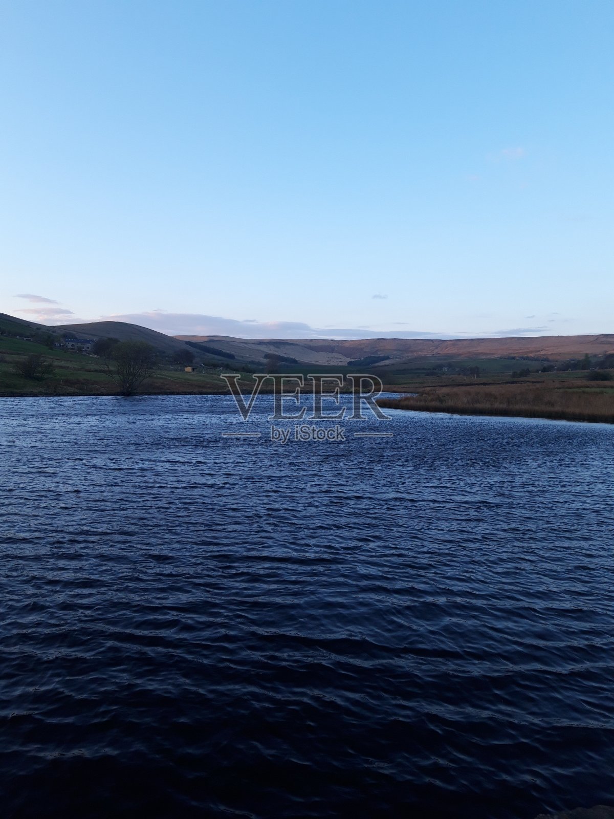 水库柱身照片摄影图片